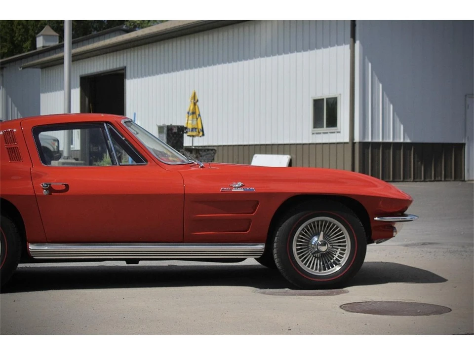 1964 Chevrolet Corvette C2 - Image 6 of 31