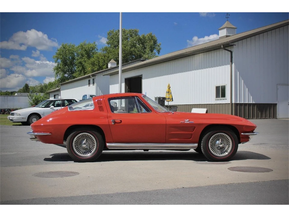 1964 Chevrolet Corvette C2 - Image 4 of 31