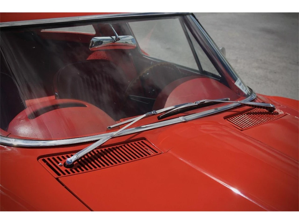 1964 Chevrolet Corvette C2 - Image 19 of 31
