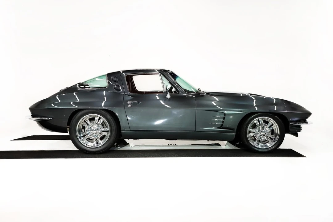 1964 Chevrolet Corvette C2 - Image 17 of 31