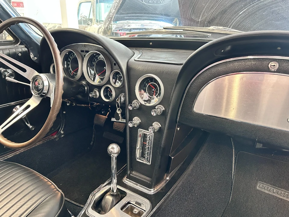 1964 Chevrolet Corvette C2 - Image 13 of 21