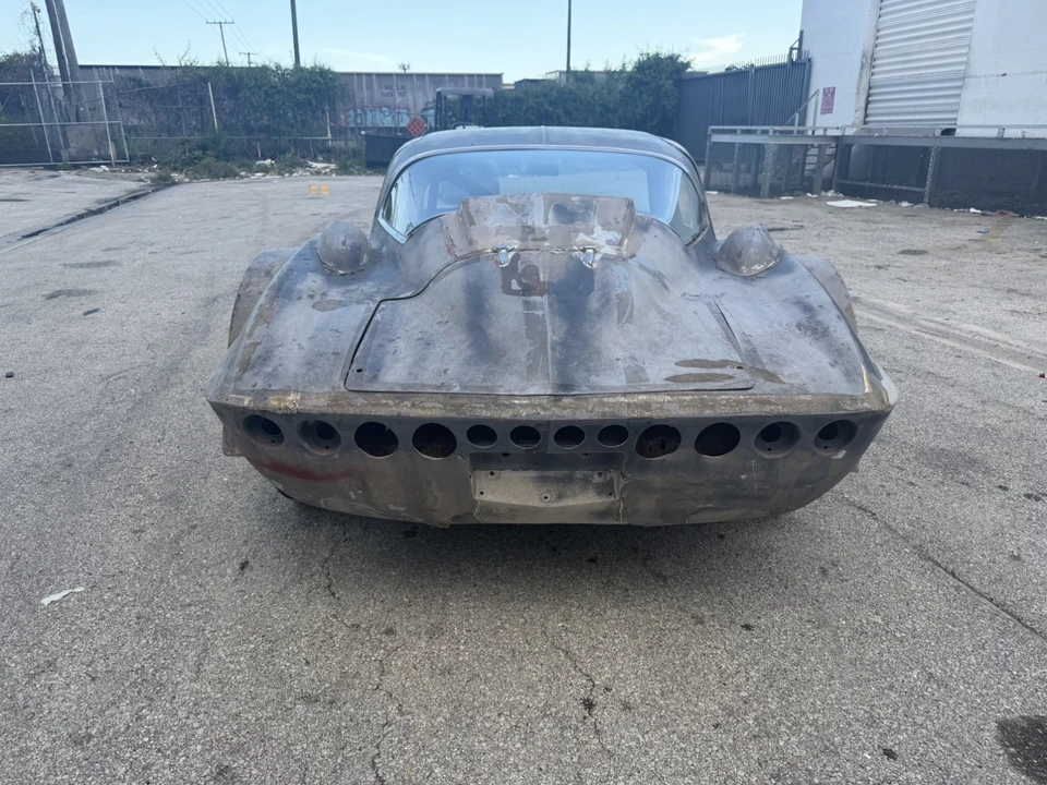 1964 Chevrolet Corvette C2 - Image 10 of 31