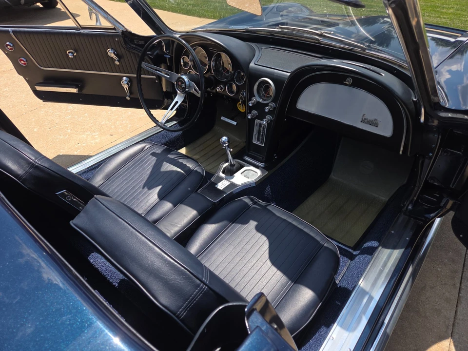 1964 Chevrolet Corvette C2 - Image 24 of 31