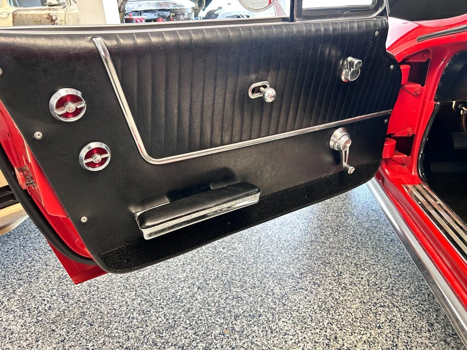 1964 Chevrolet Corvette C2 - Image 17 of 21
