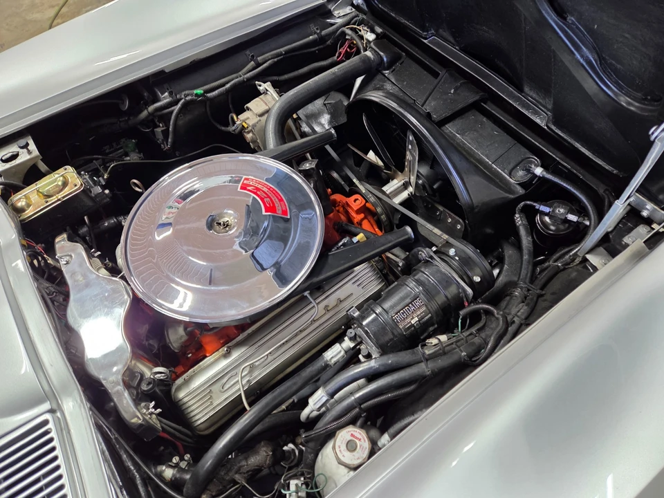 1964 Chevrolet Corvette C2 - Image 27 of 28