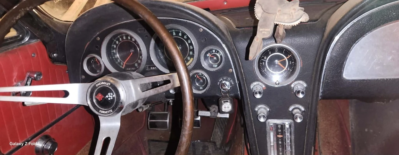 1964 Chevrolet Corvette C2 - Image 2 of 18