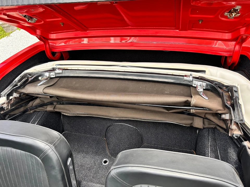1964 Chevrolet Corvette C2 - Image 11 of 21