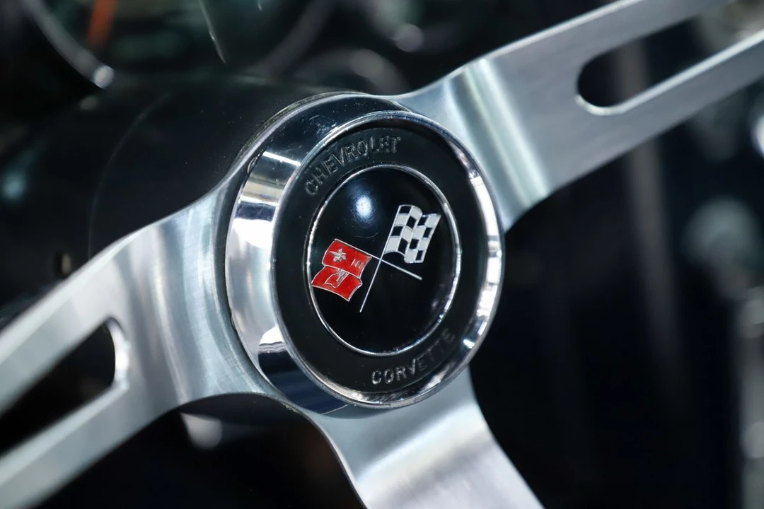 1964 Chevrolet Corvette C2 - Image 23 of 31