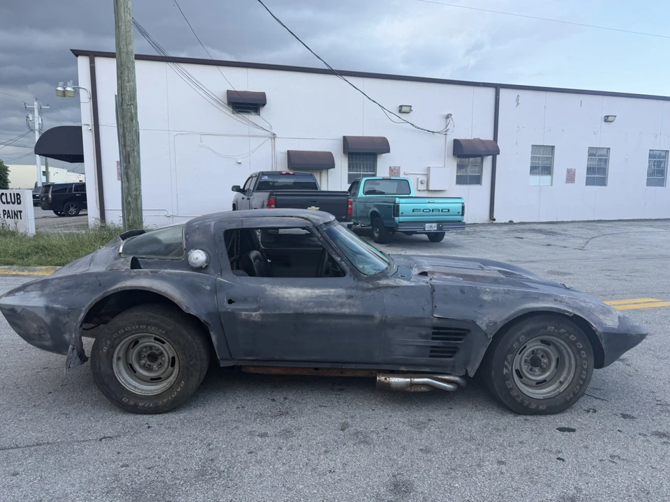 1964 Chevrolet Corvette C2 - Image 13 of 31