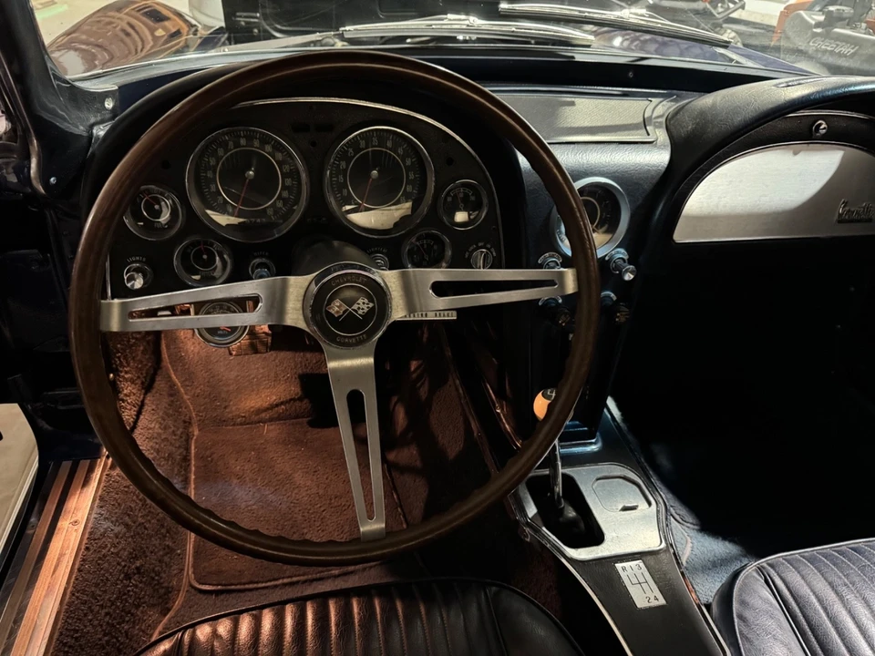 1964 Chevrolet Corvette C2 - Image 14 of 16