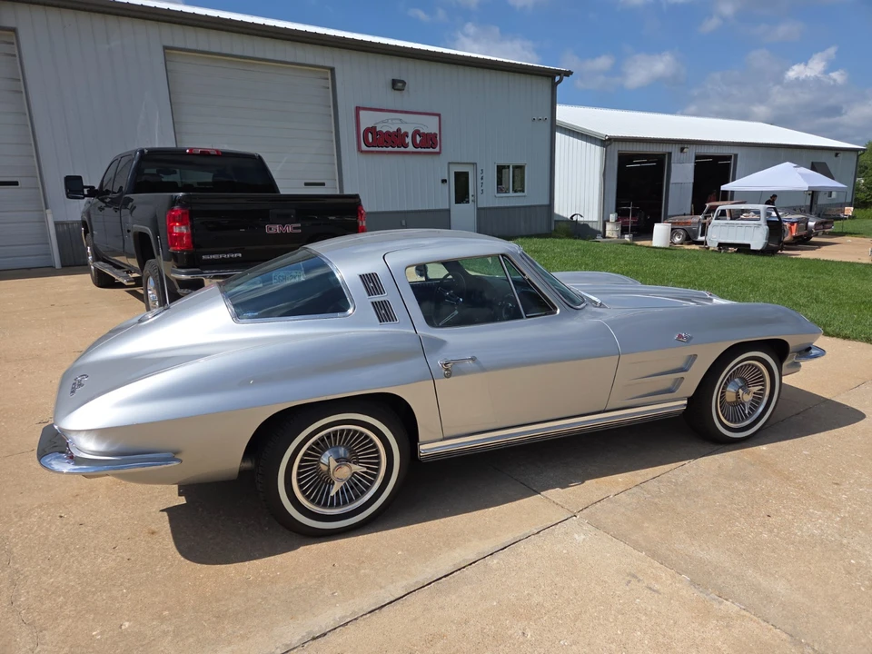 1964 Chevrolet Corvette C2 - Image 7 of 28