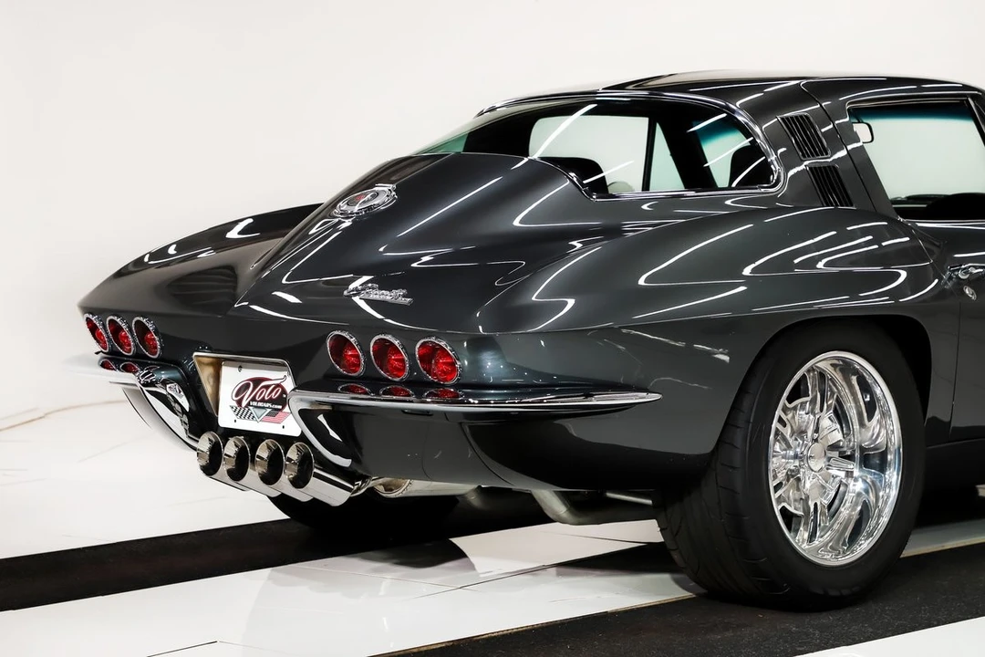 1964 Chevrolet Corvette C2 - Image 20 of 31