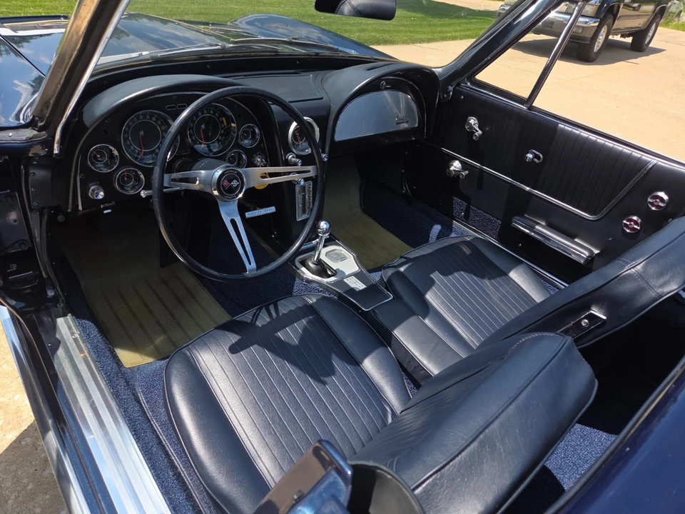 1964 Chevrolet Corvette C2 - Image 21 of 31