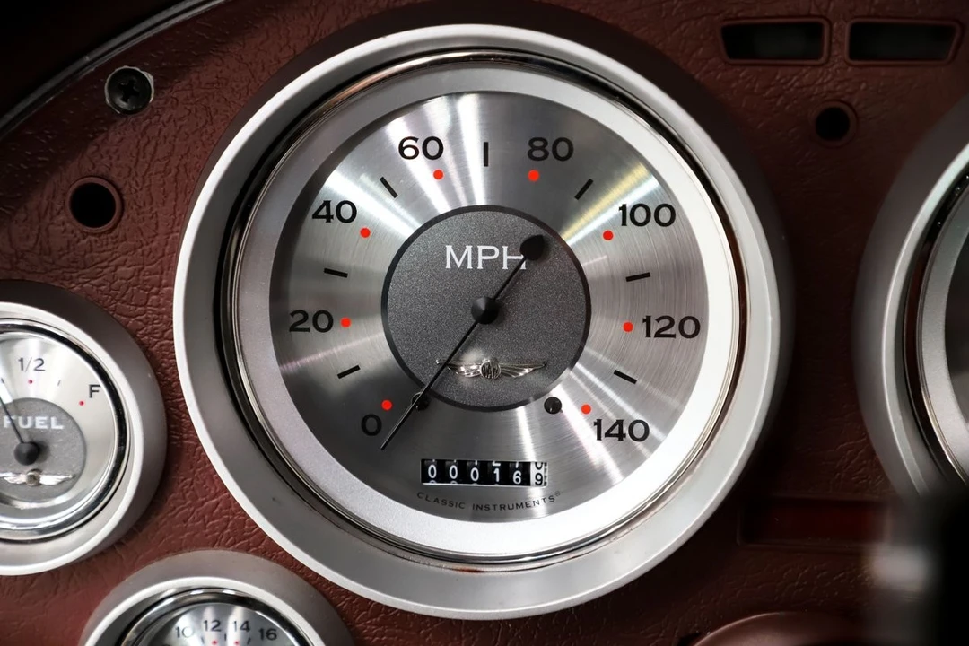 1964 Chevrolet Corvette C2 - Image 4 of 31