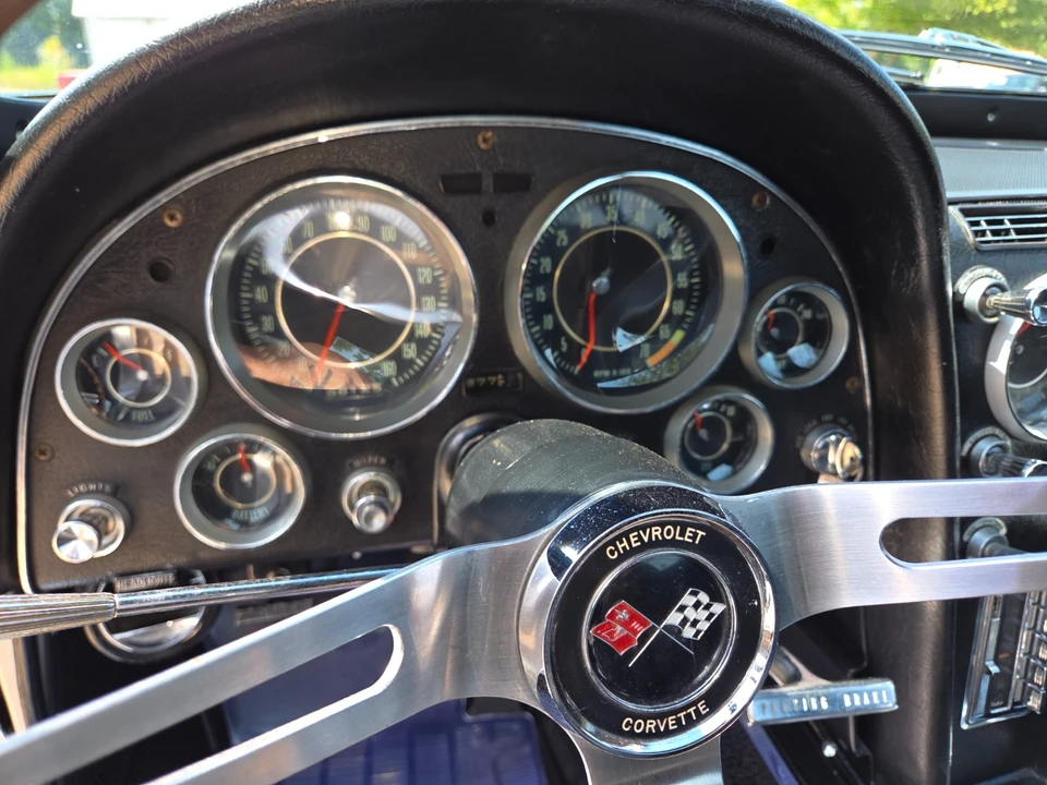 1964 Chevrolet Corvette C2 - Image 23 of 31