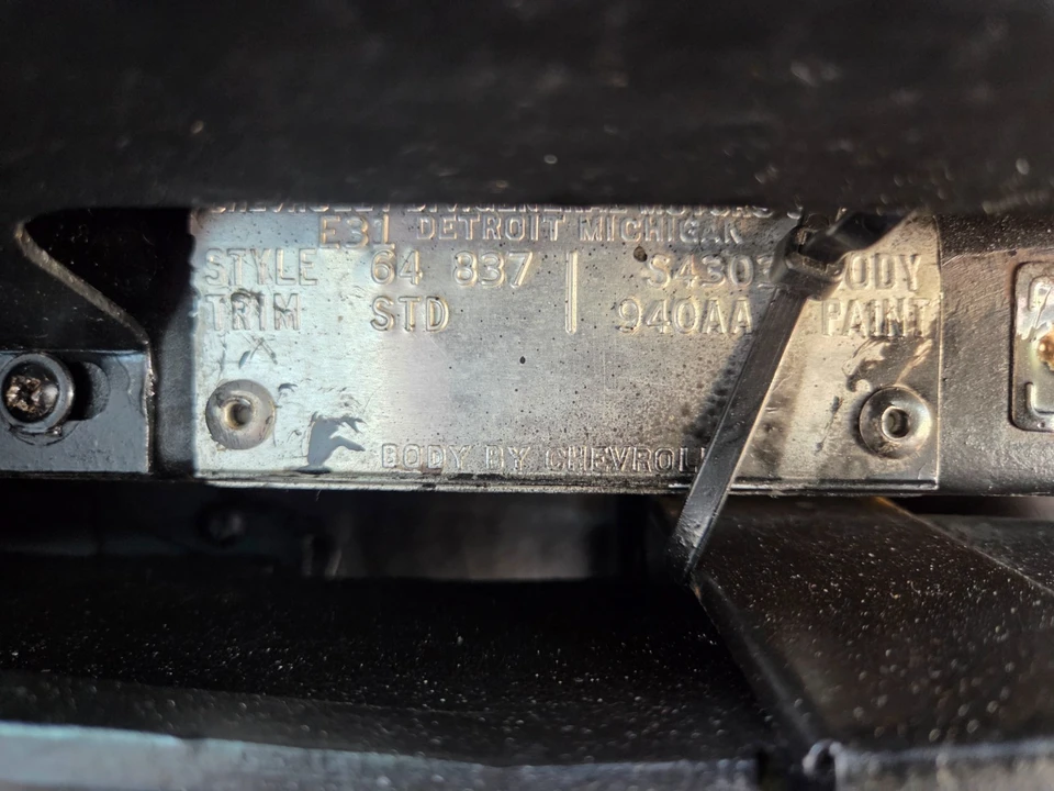 1964 Chevrolet Corvette C2 - Image 19 of 28
