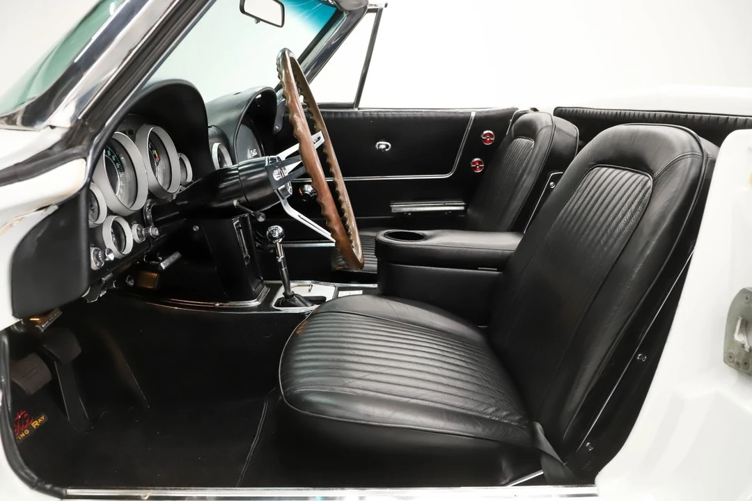 1964 Chevrolet Corvette C2 - Image 26 of 31
