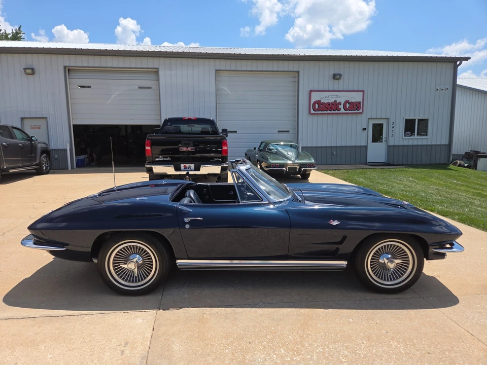 1964 Chevrolet Corvette C2 - Image 10 of 31