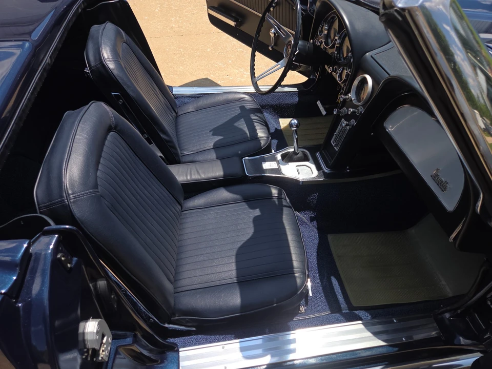 1964 Chevrolet Corvette C2 - Image 23 of 31