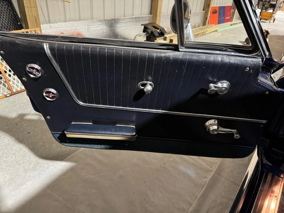 1964 Chevrolet Corvette C2 - Image 12 of 16
