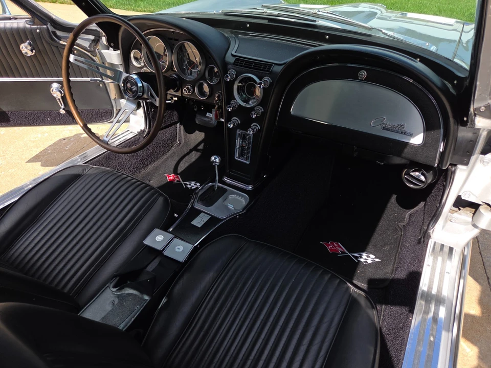 1964 Chevrolet Corvette C2 - Image 17 of 28