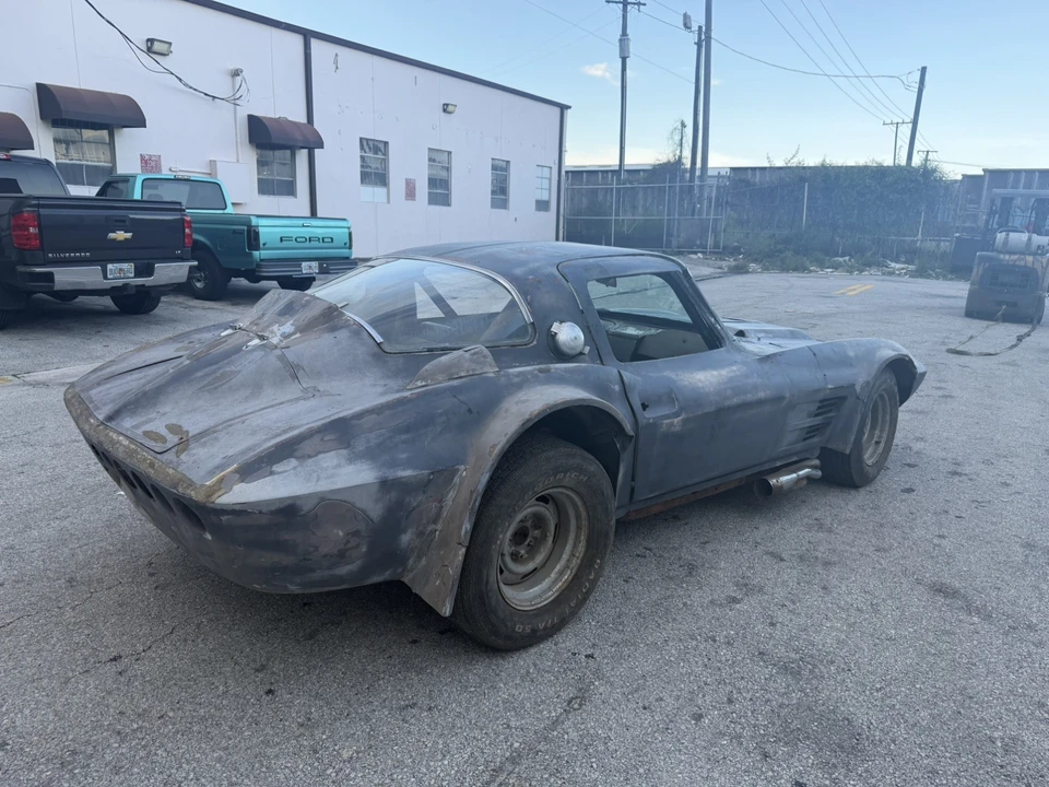 1964 Chevrolet Corvette C2 - Image 11 of 31