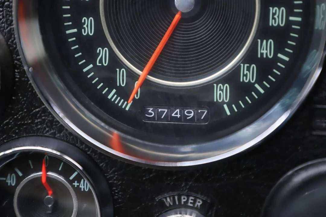 1964 Chevrolet Corvette C2 - Image 3 of 31