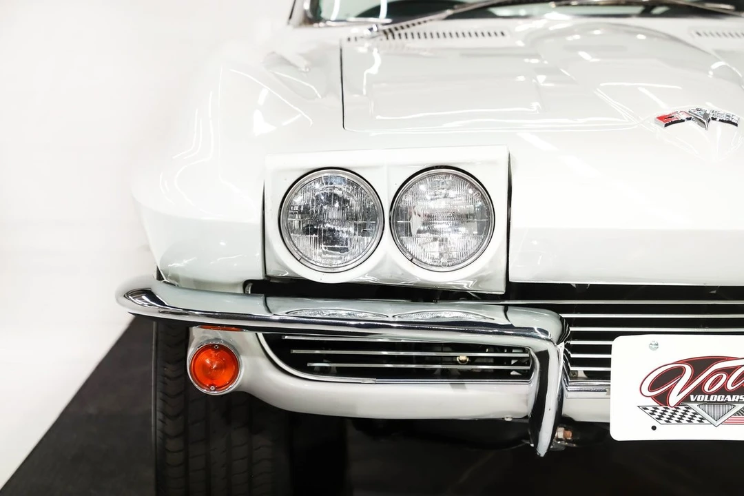 1964 Chevrolet Corvette C2 - Image 30 of 31