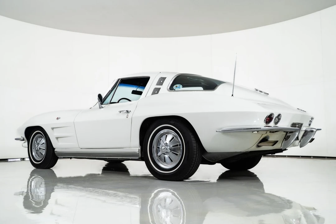 1964 Chevrolet Corvette C2 - Image 10 of 12