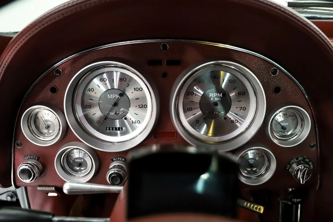 1964 Chevrolet Corvette C2 - Image 18 of 21