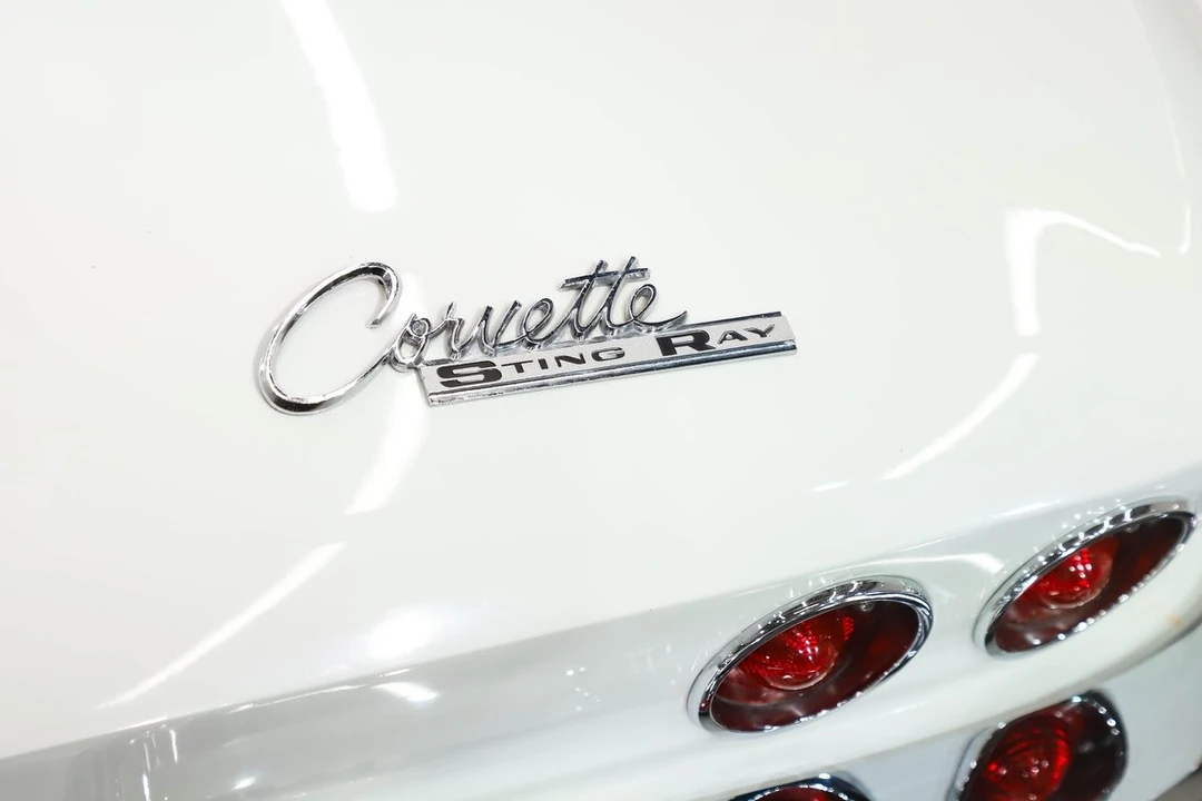 1964 Chevrolet Corvette C2 - Image 24 of 31