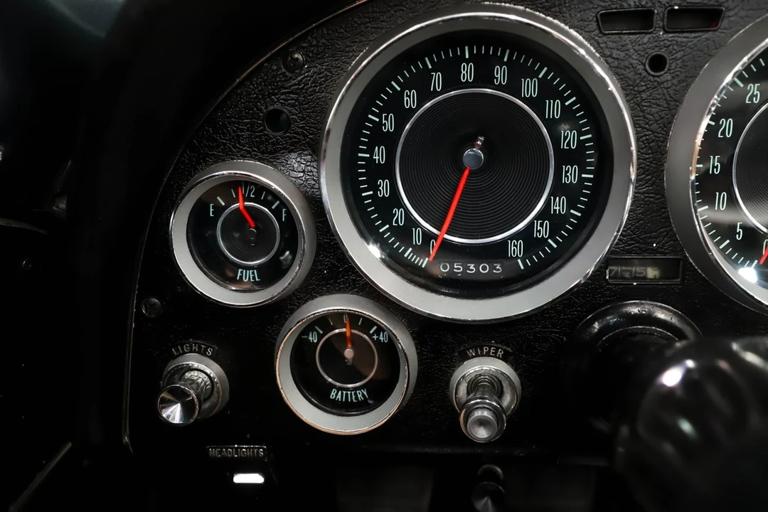 1964 Chevrolet Corvette C2 - Image 18 of 21