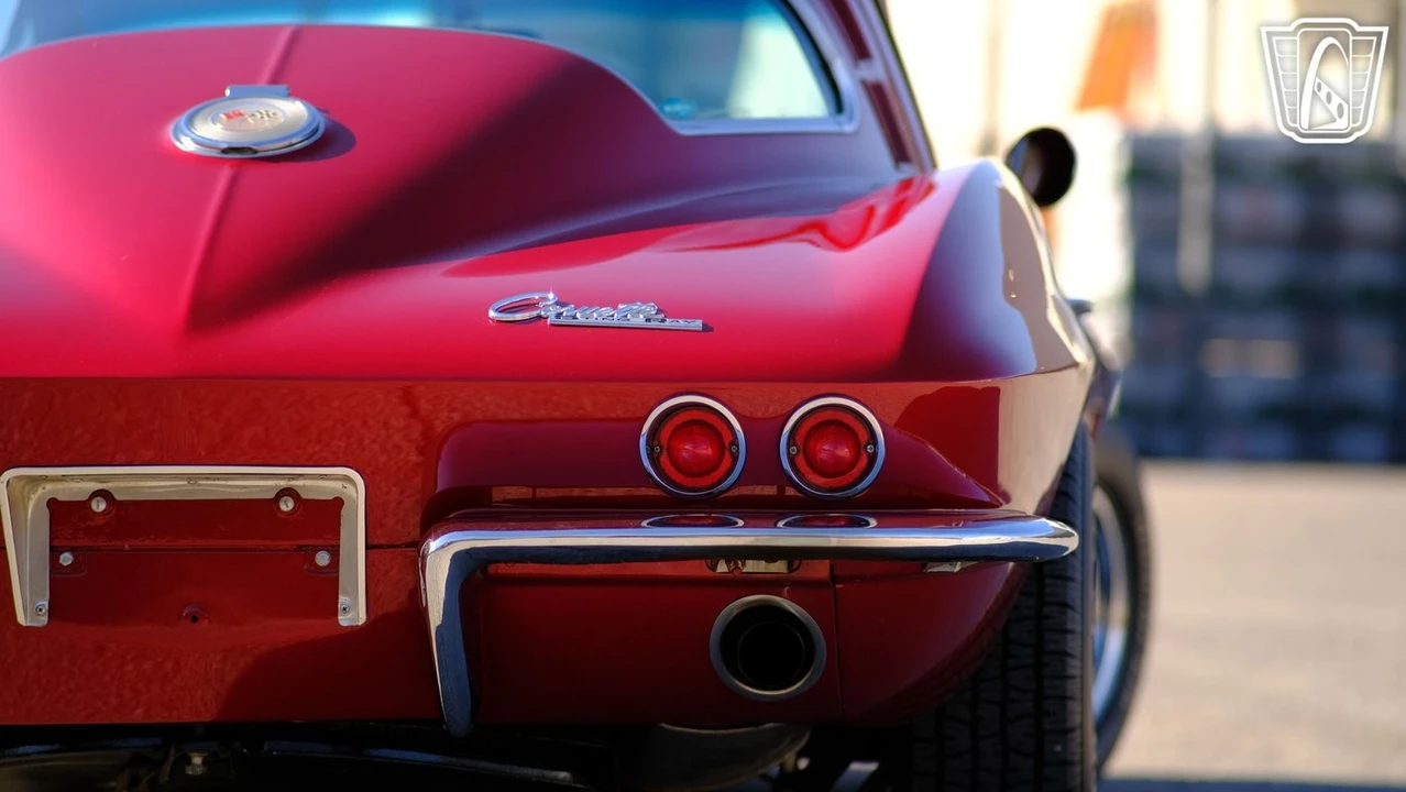 1964 Chevrolet Corvette C2 - Image 11 of 12