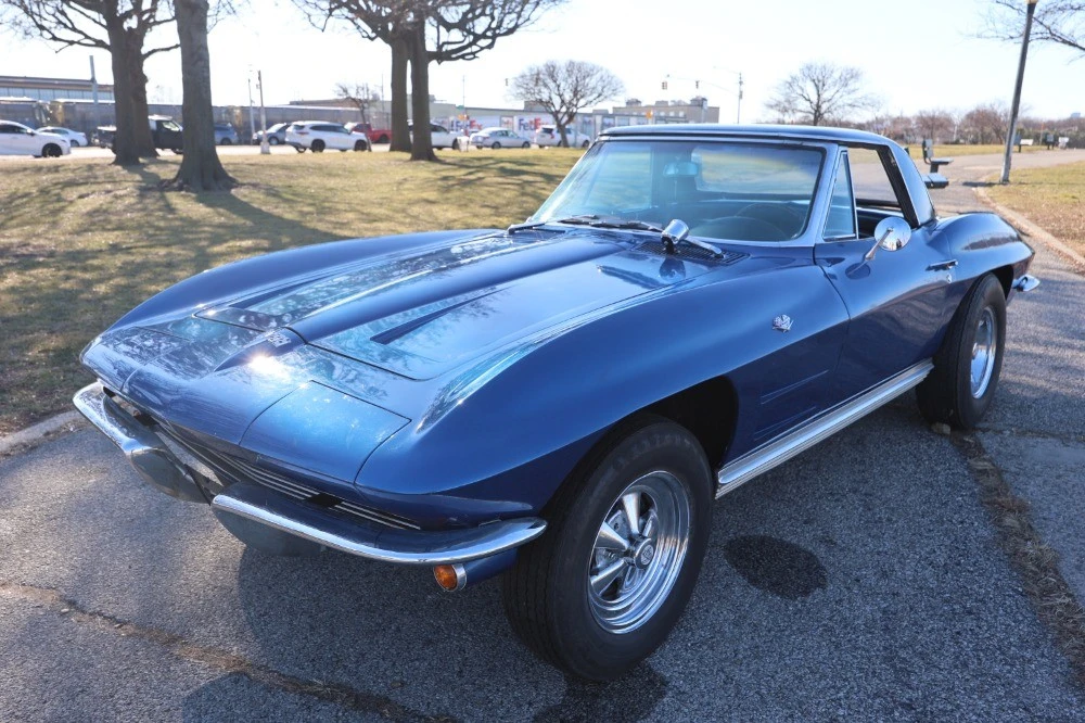 1964 Chevrolet Corvette C2 - Image 2 of 7