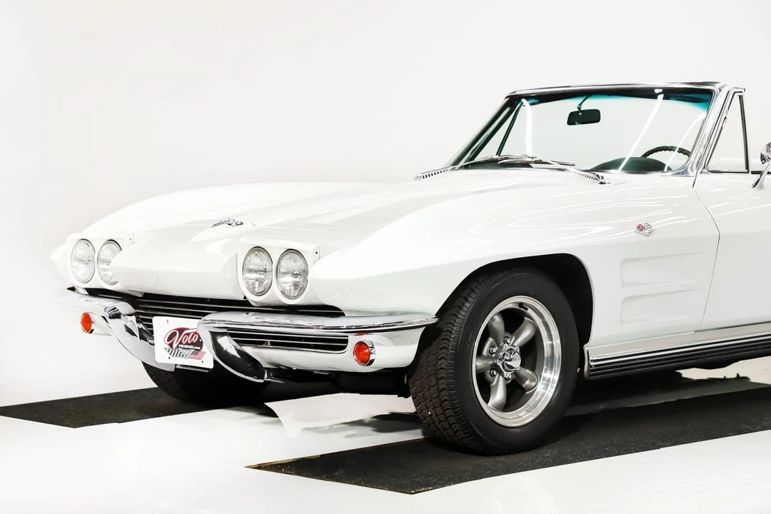 1964 Chevrolet Corvette C2 - Image 11 of 31