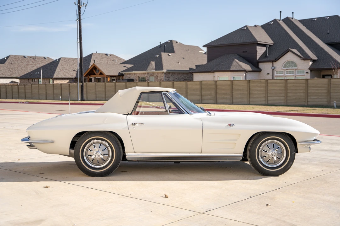 1964 Chevrolet Corvette C2 - Image 21 of 31