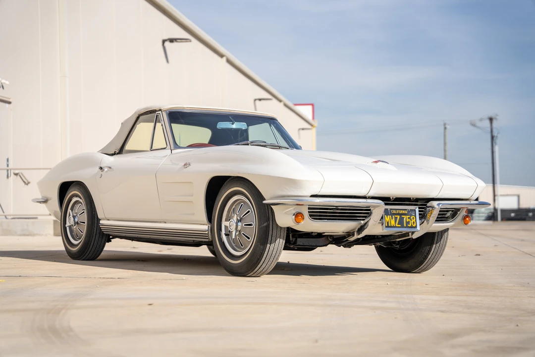 1964 Chevrolet Corvette C2 - Image 15 of 31