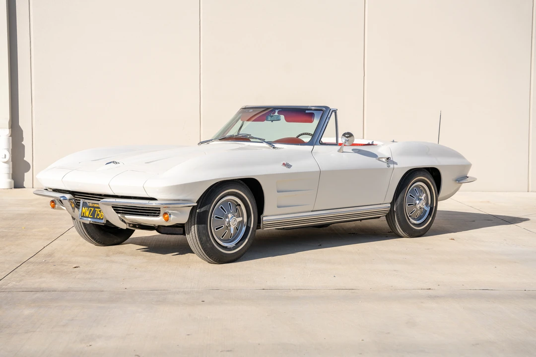1964 Chevrolet Corvette C2 - Image 2 of 31