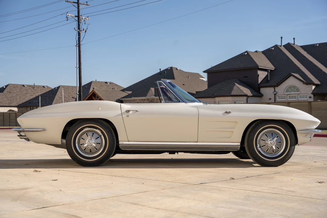 1964 Chevrolet Corvette C2 - Image 20 of 31