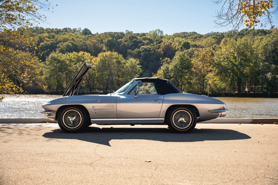 1964 Chevrolet Corvette C2 - Image 13 of 31