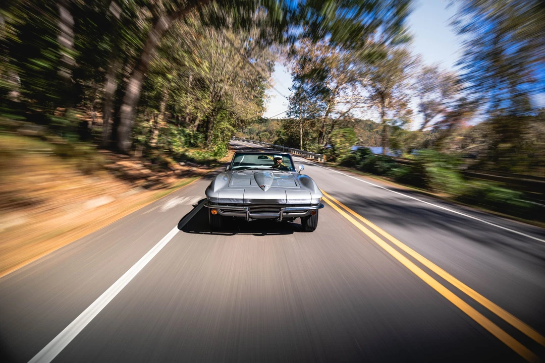 1964 Chevrolet Corvette C2 - Image 15 of 31