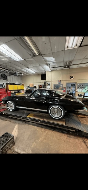 1964 Chevrolet Corvette C2 - Image 23 of 31