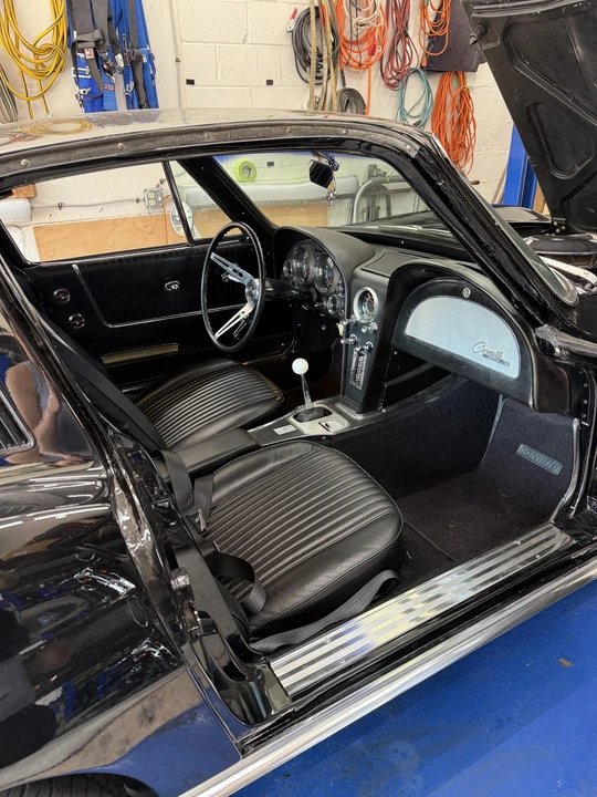 1964 Chevrolet Corvette C2 - Image 29 of 31