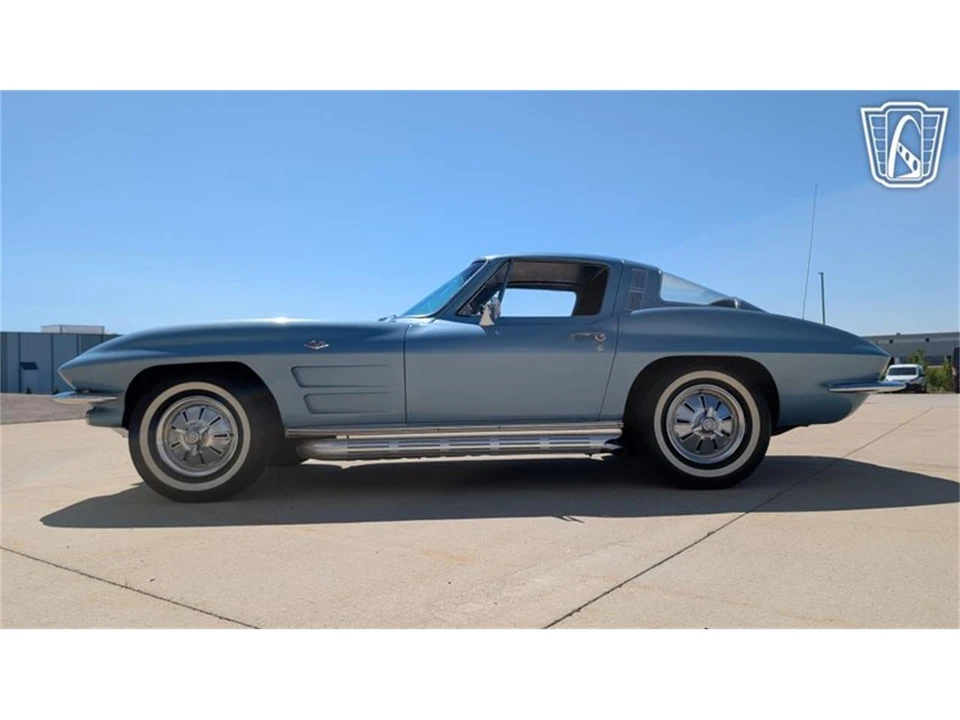 1964 Chevrolet Corvette C2 - Image 7 of 31