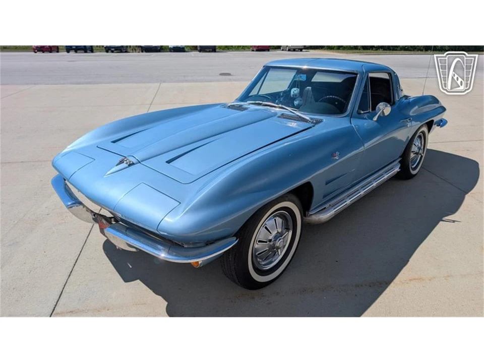 1964 Chevrolet Corvette C2 - Image 2 of 31