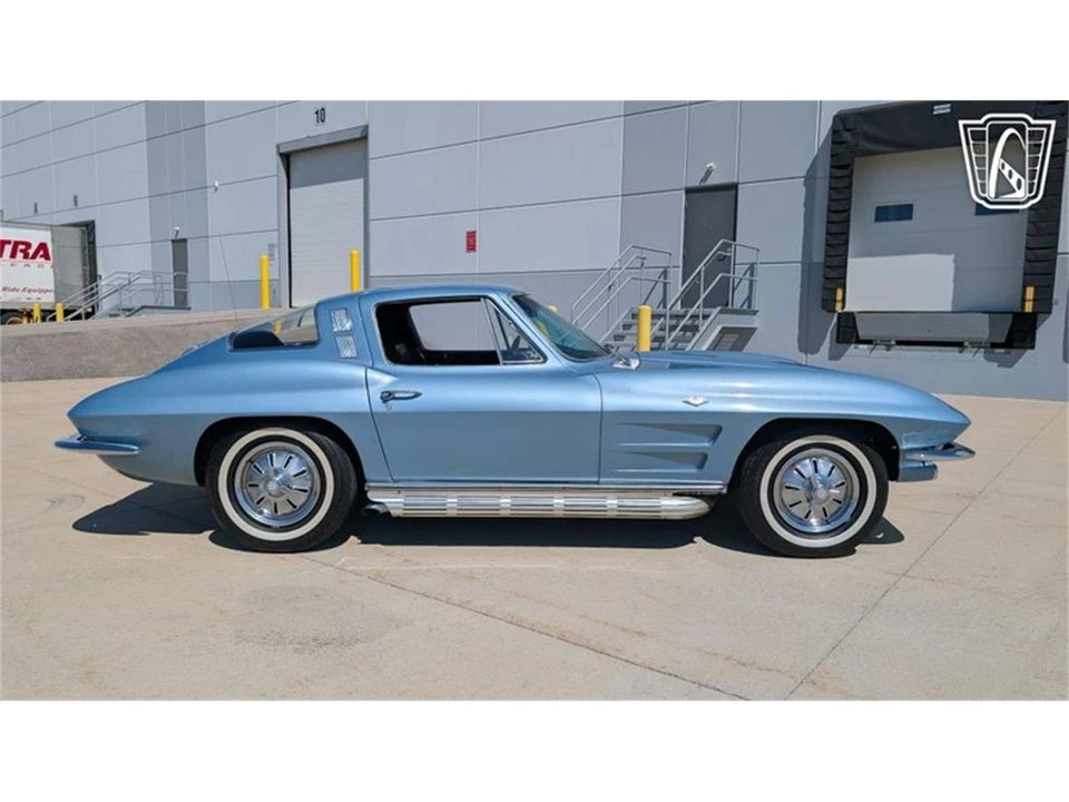 1964 Chevrolet Corvette C2 - Image 18 of 31