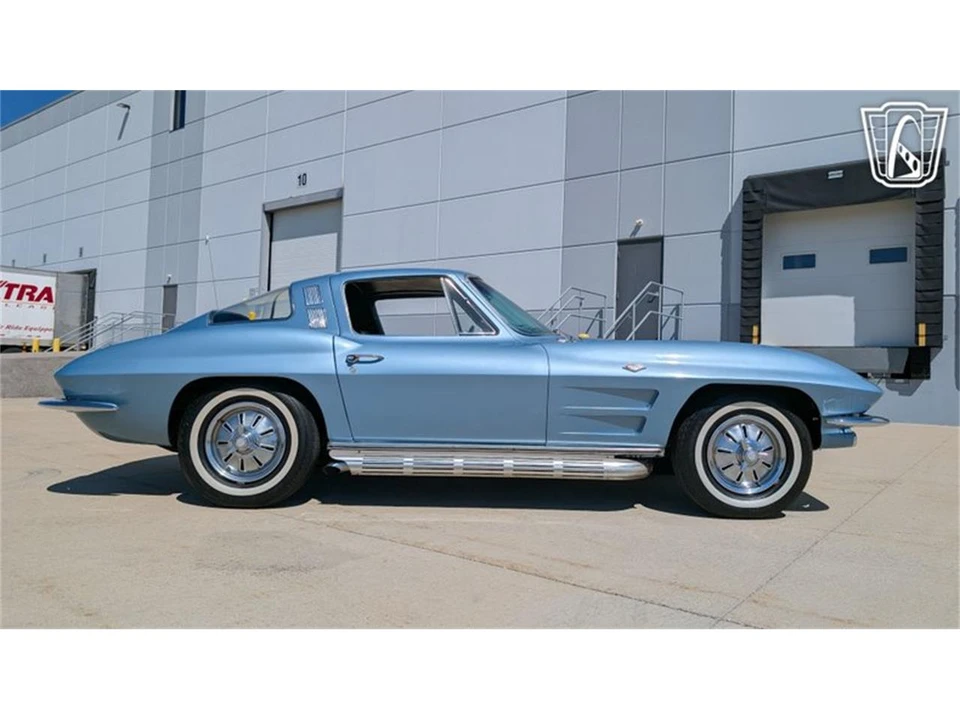 1964 Chevrolet Corvette C2 - Image 19 of 31