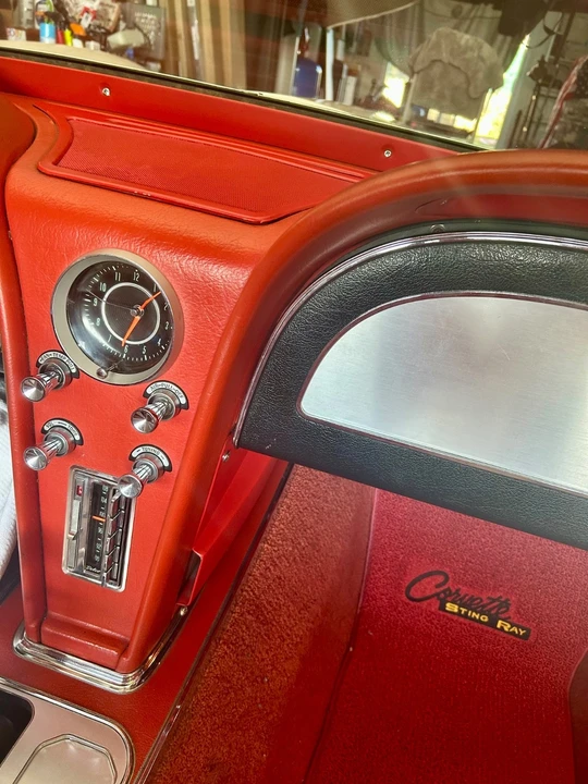 1964 Chevrolet Corvette C2 - Image 9 of 21