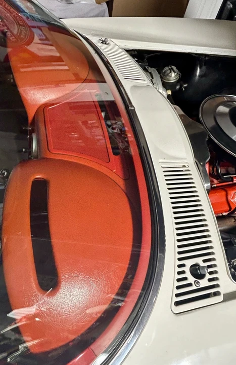 1964 Chevrolet Corvette C2 - Image 18 of 21