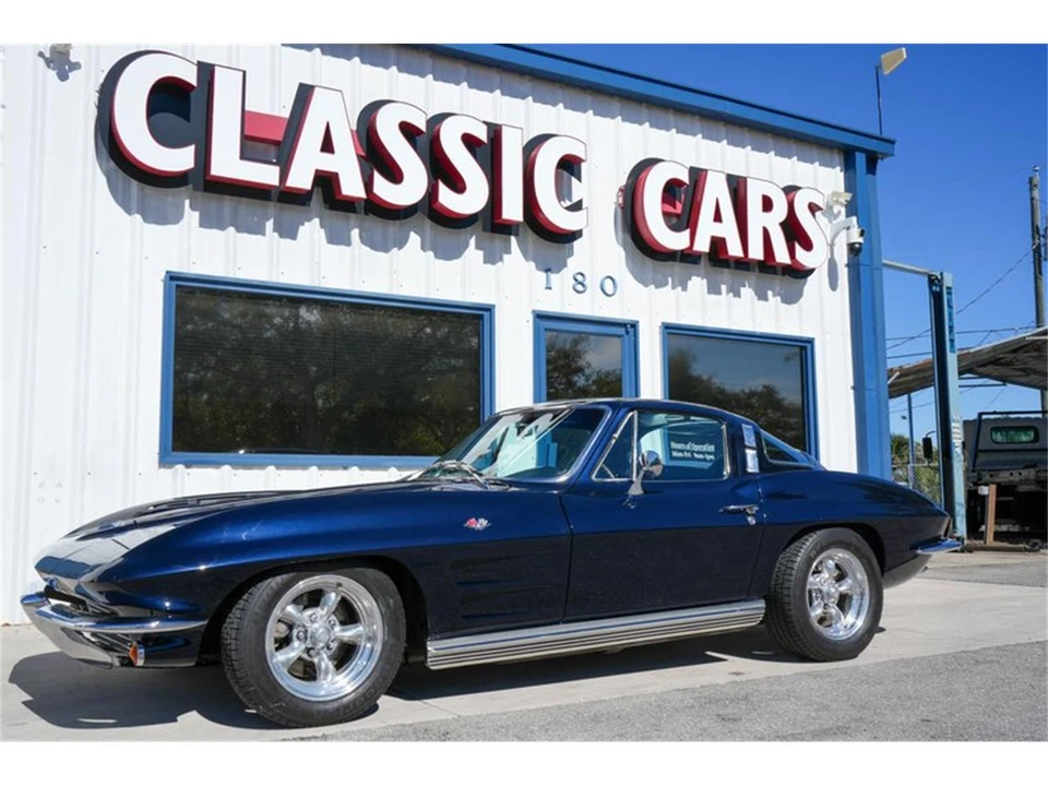 1964 Chevrolet Corvette C2 - Image 2 of 31